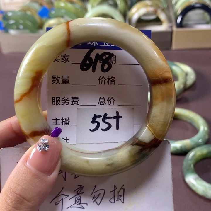 蛇纹石玉未镶嵌手镯618
