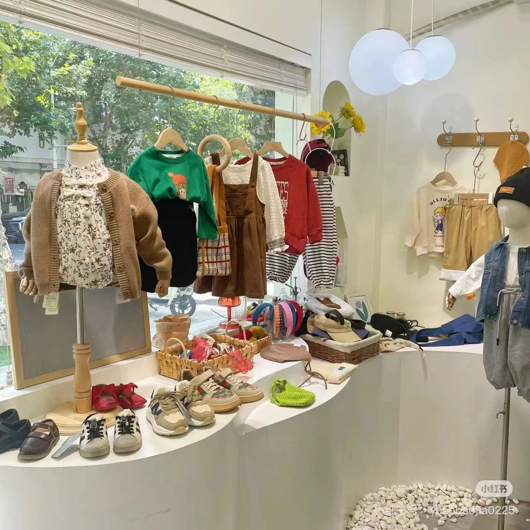 2025韩系孤品默认微瑕童装