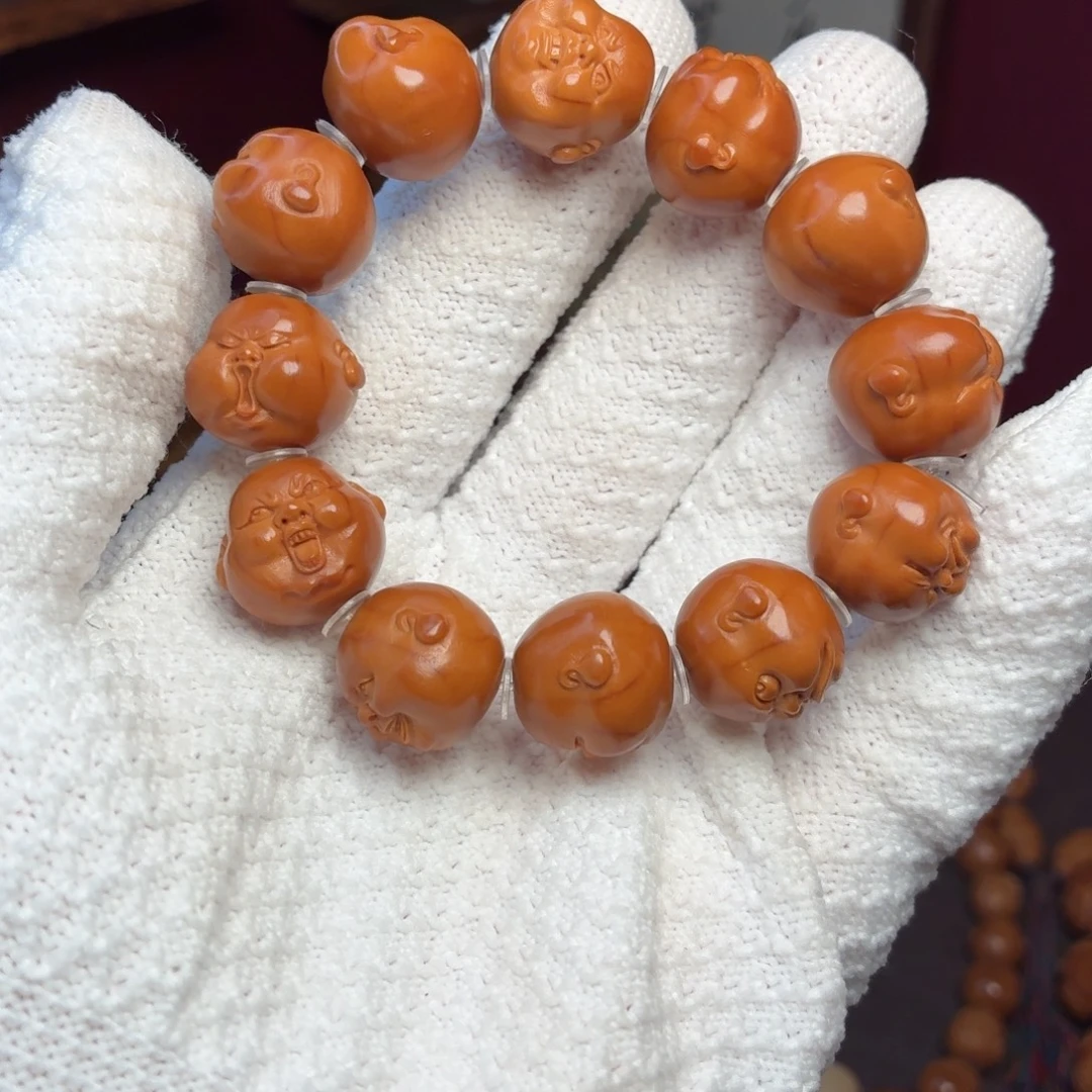 手串橄榄核人生百态