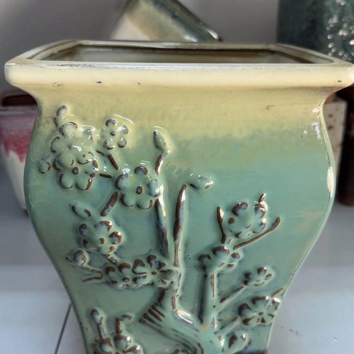 紫砂花盆口20高24，1111