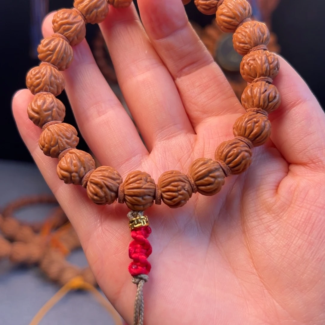 【闪购商品】桃核吊坠13野生红莲