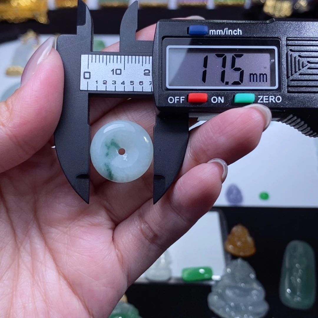 翡翠裸石缅甸翡翠A货平安扣