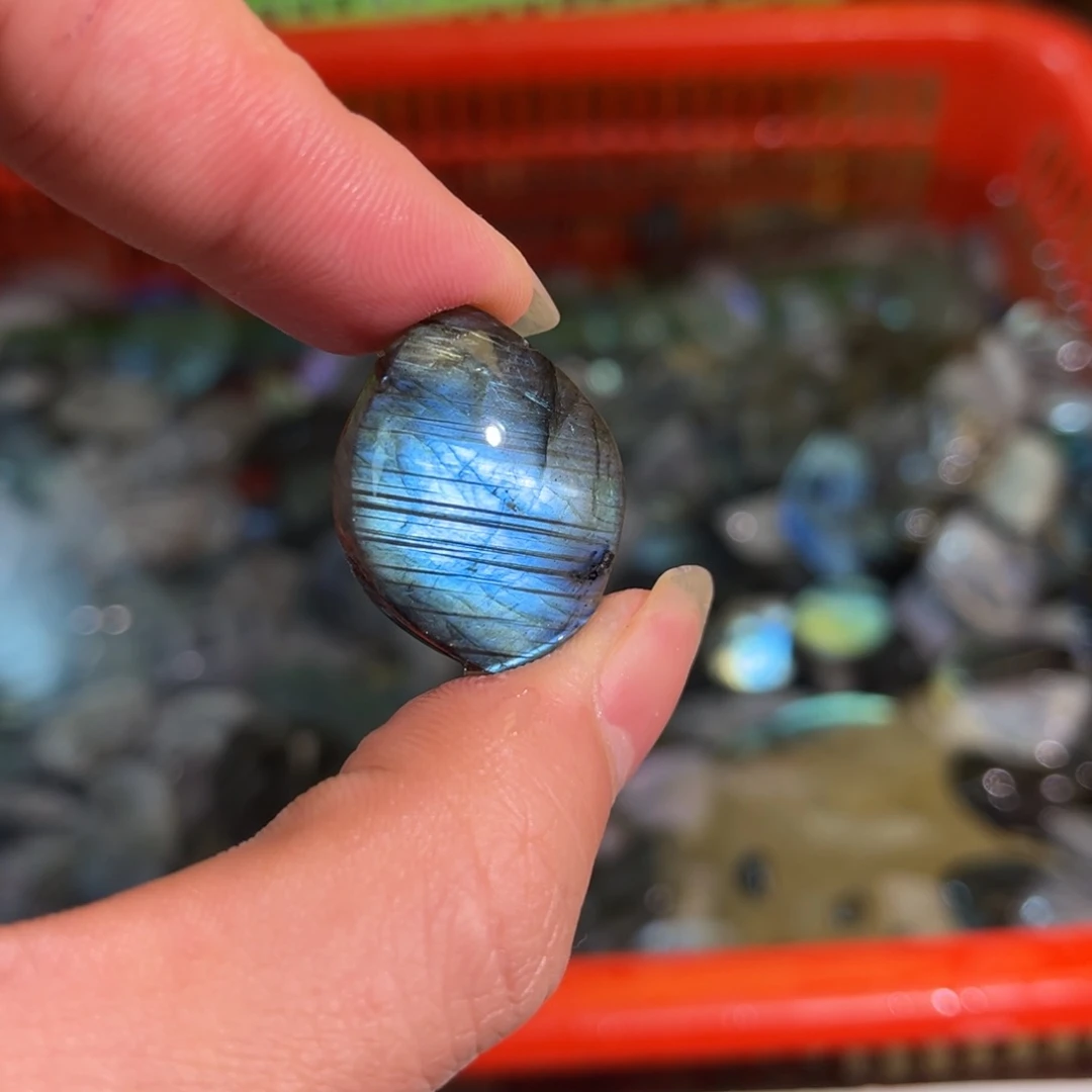 拉长石吊坠未镶嵌美***理