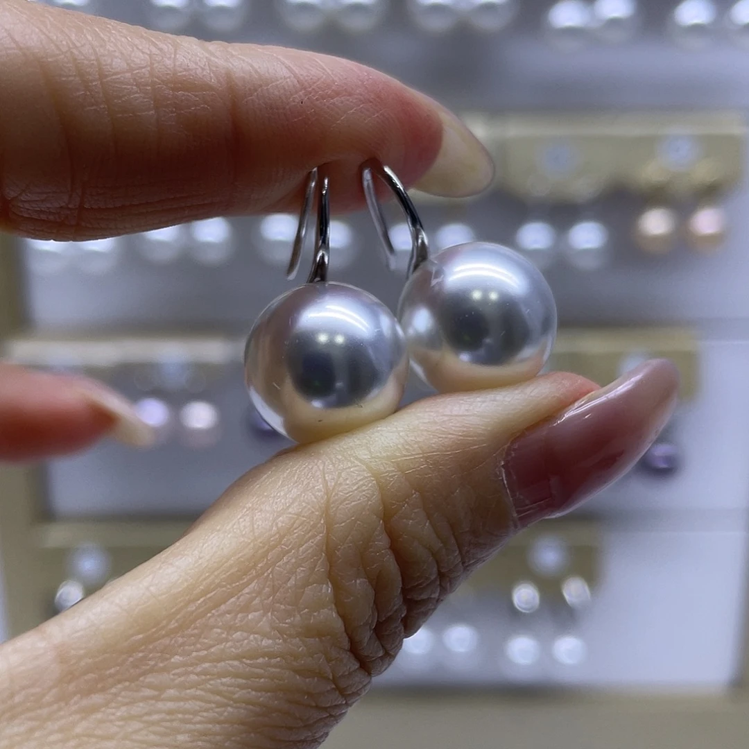 淡水珍珠耳饰未镶嵌