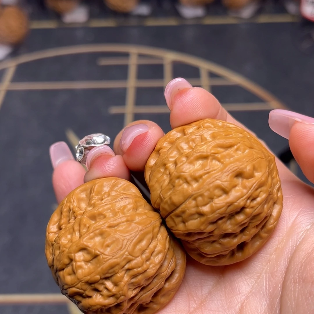 哥***゛吊坠文玩核桃铁锤