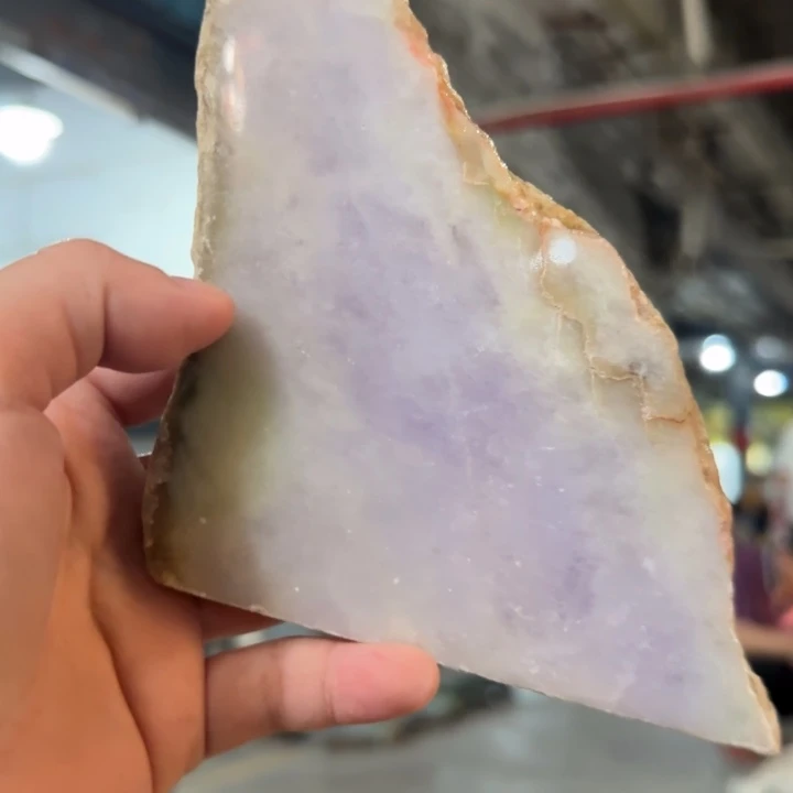 翡翠未镶嵌颈饰需要加工联系客服