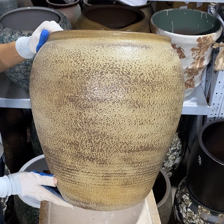 紫砂花盆口28高38……