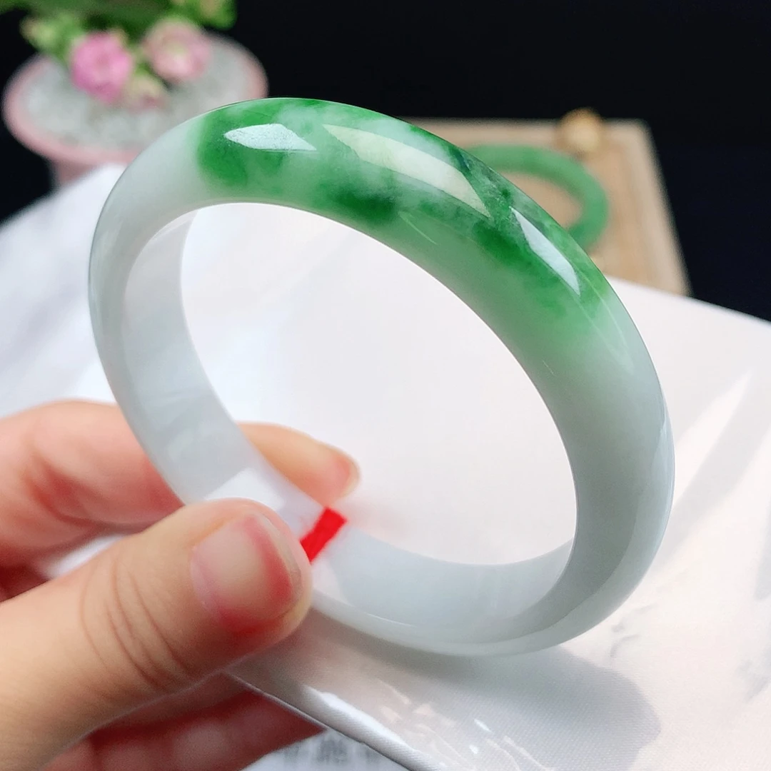 翡翠未镶嵌手镯1561