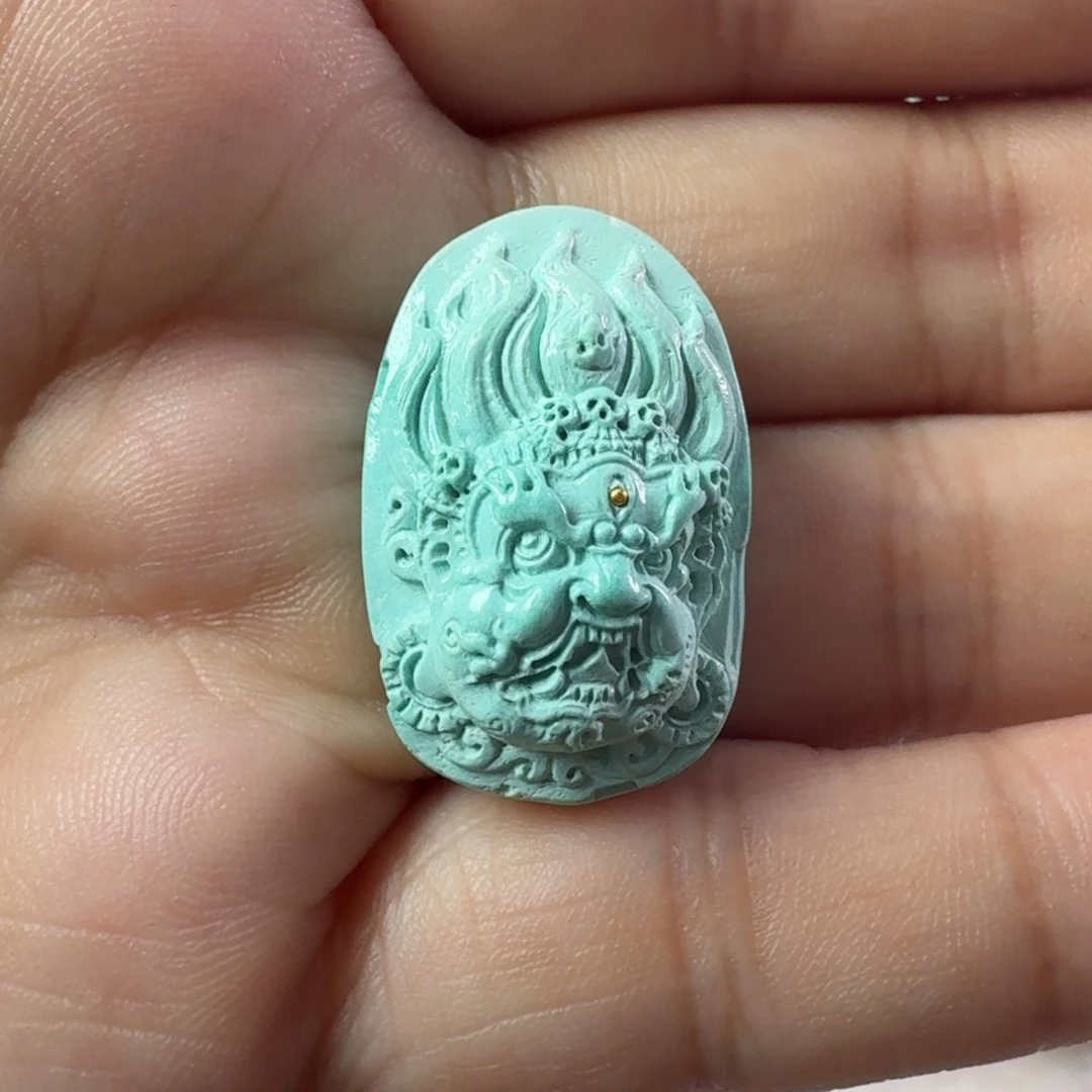 绿松石未镶嵌颈饰