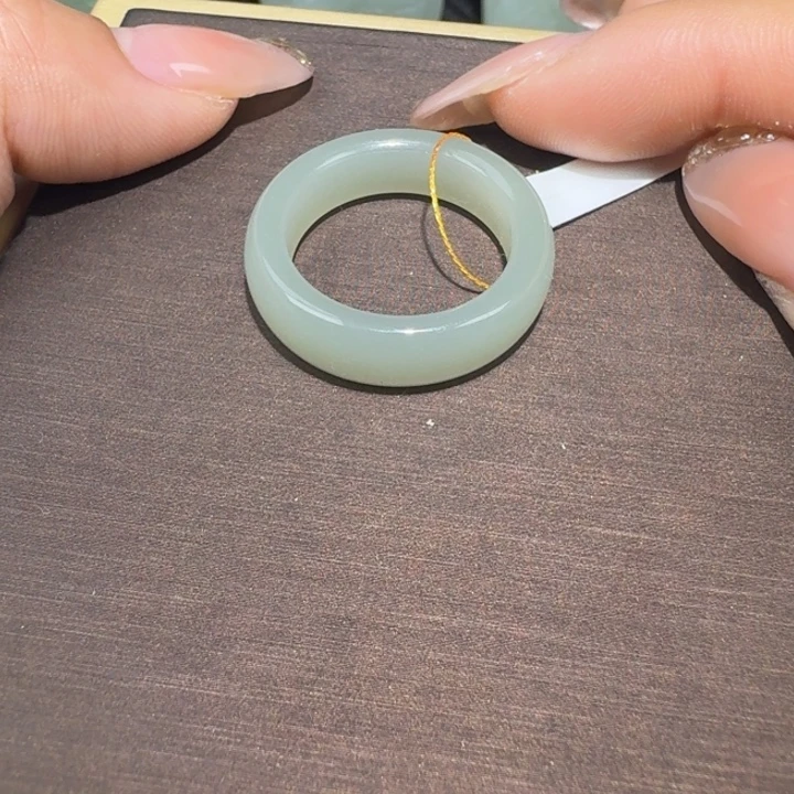和田玉未镶嵌戒指
