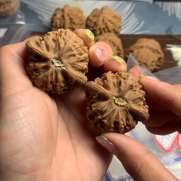 吊坠文玩核桃十*宫灯