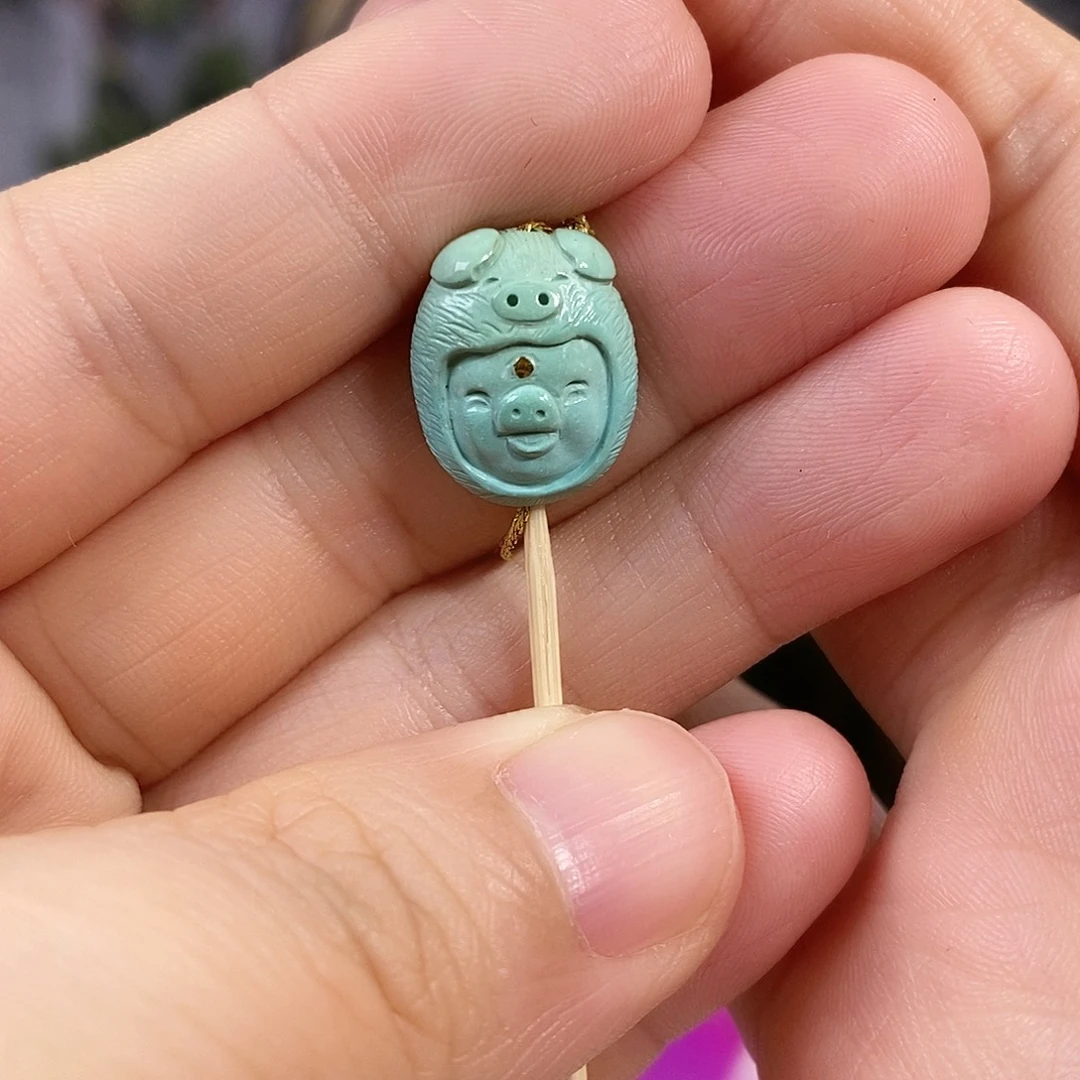 绿松石未镶嵌珠宝奇石