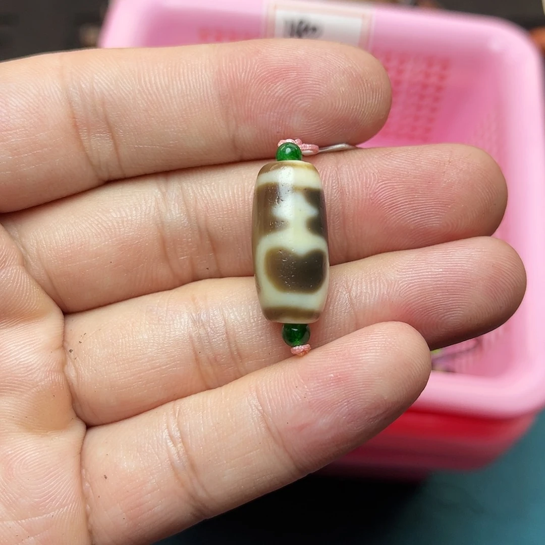 长***友玛瑙/玉髓未镶嵌珠宝半成品