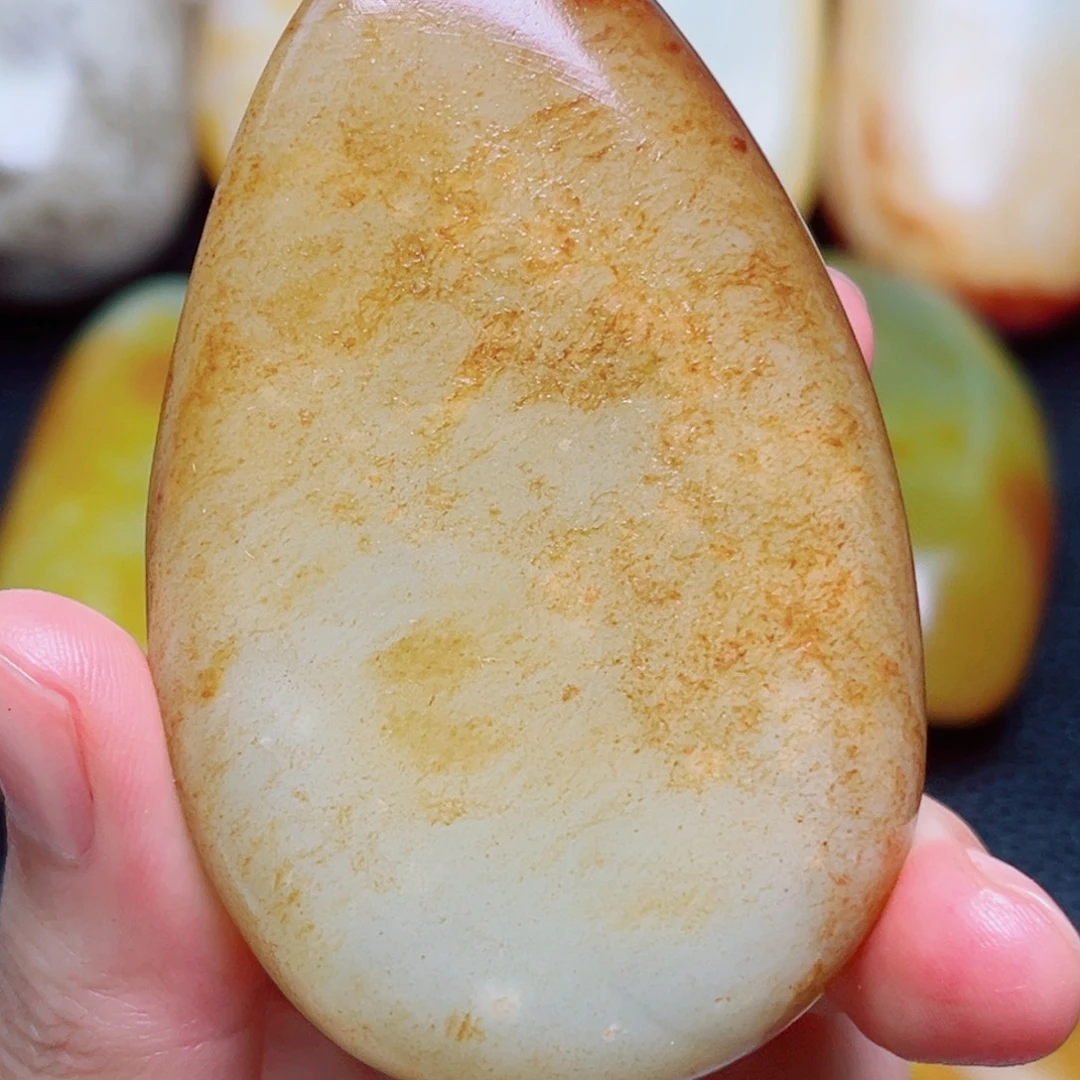 博***乐和田玉未镶嵌挂件