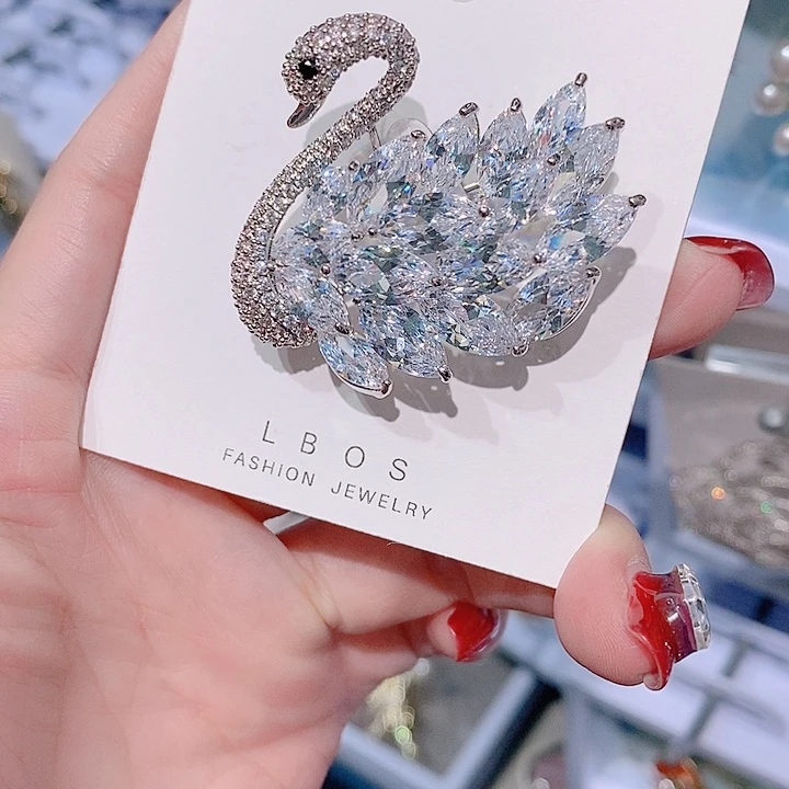锆石铜合金奢华天鹅胸针 经典款