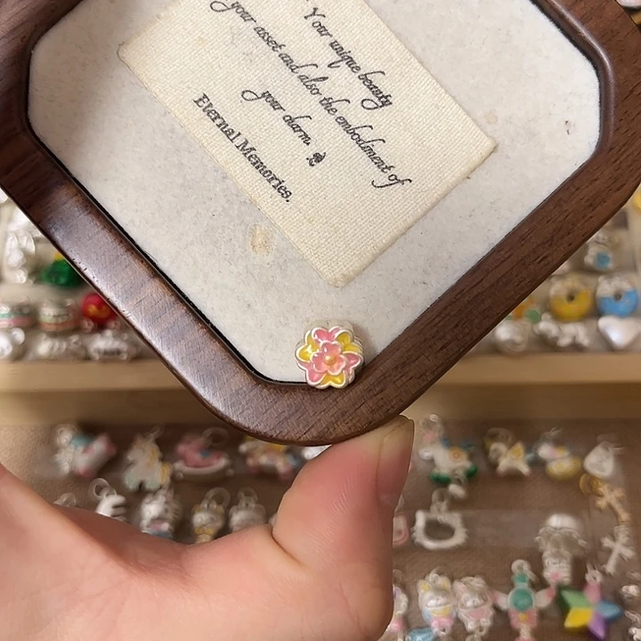 一****足银布艺小花花银饰