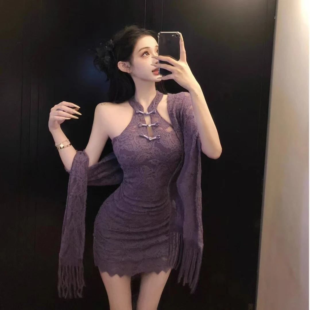 新中式盘扣漏肩连衣裙战袍外搭披肩女新款修身显瘦辣妹包臀裙套装