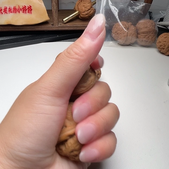 吊坠文玩核桃K***.呃呃呃2