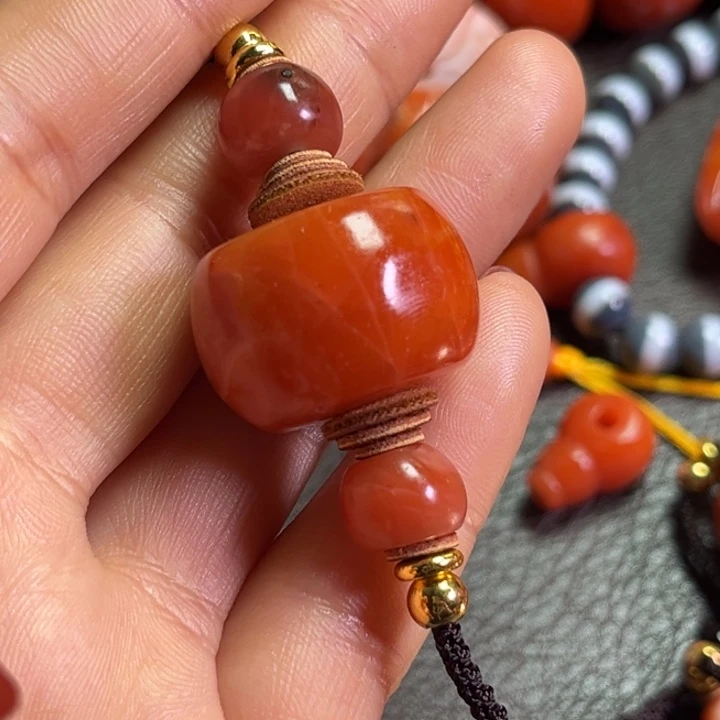 颈饰琉璃新*客琉璃………..