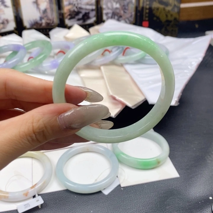 翡翠未镶嵌手镯53-55