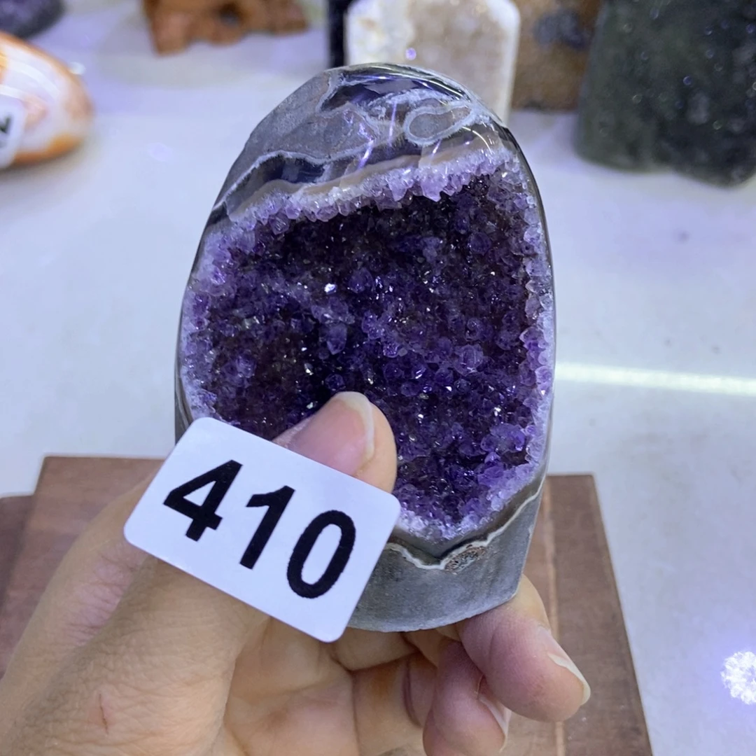 紫晶未镶嵌大型摆件（非配饰）