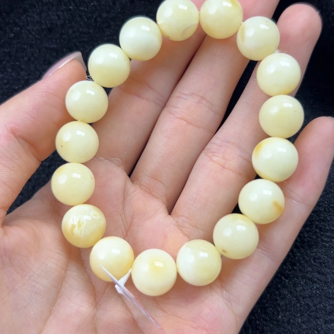 未镶嵌琥珀珠宝奇石