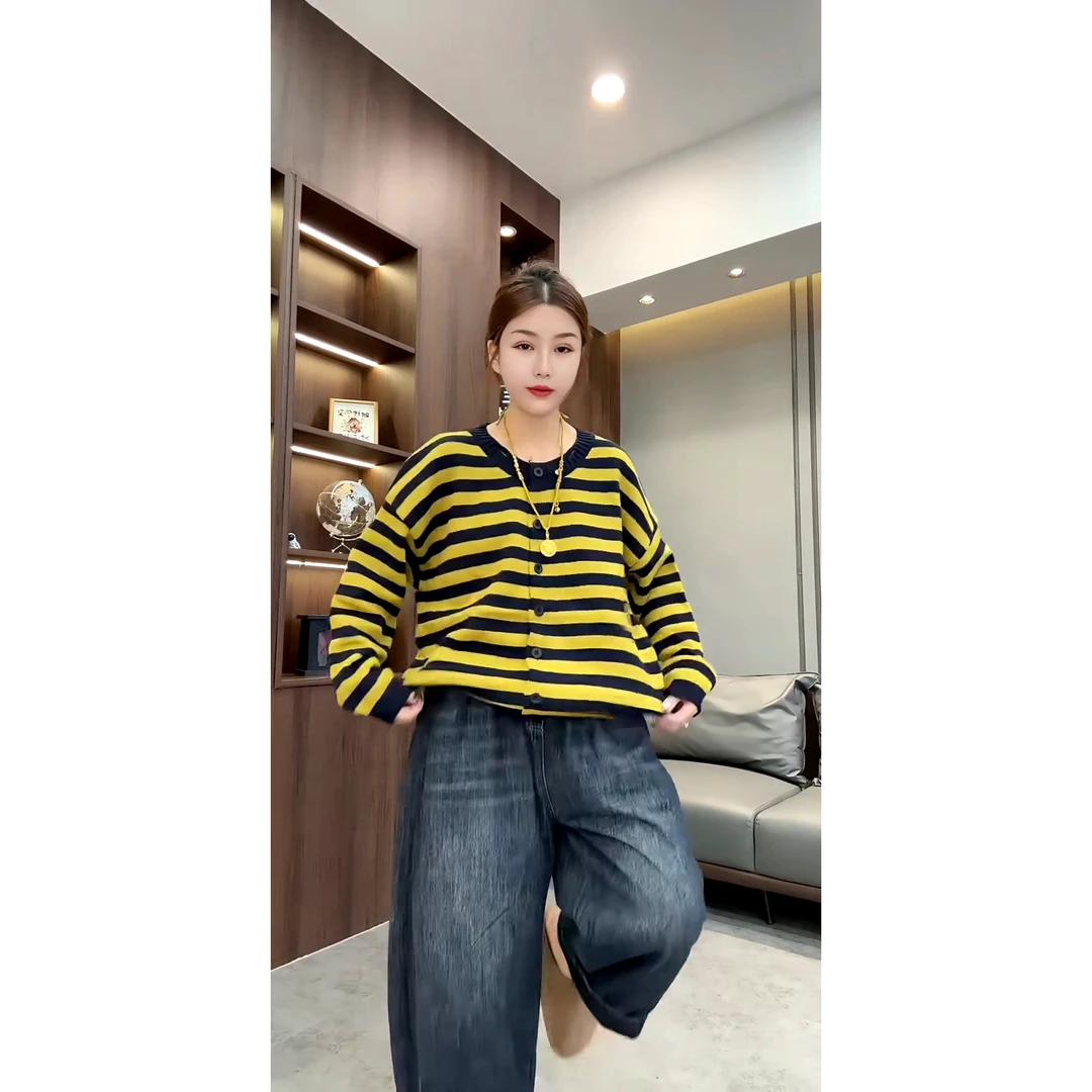 韩系休闲百搭撞色条纹长袖针织开衫秋款宽松圆领纽扣上衣