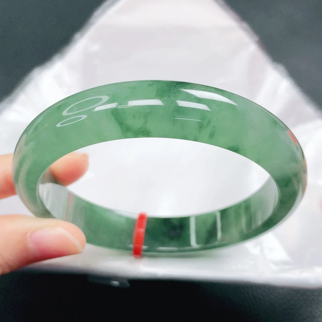 翡翠未镶嵌手镯59圈