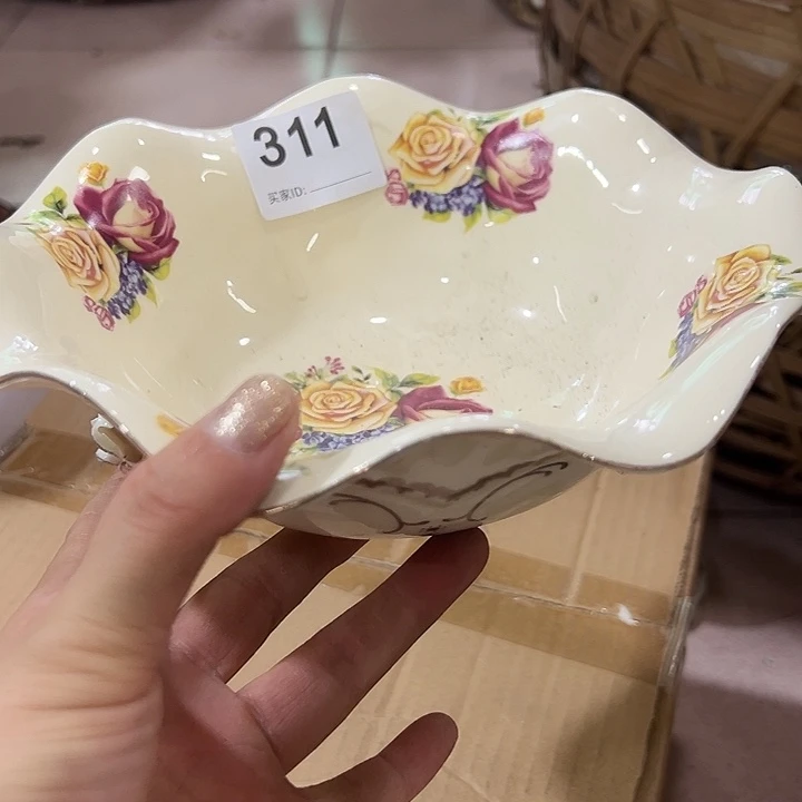 瓷片瑕，。。。。。。。，。。。，。。