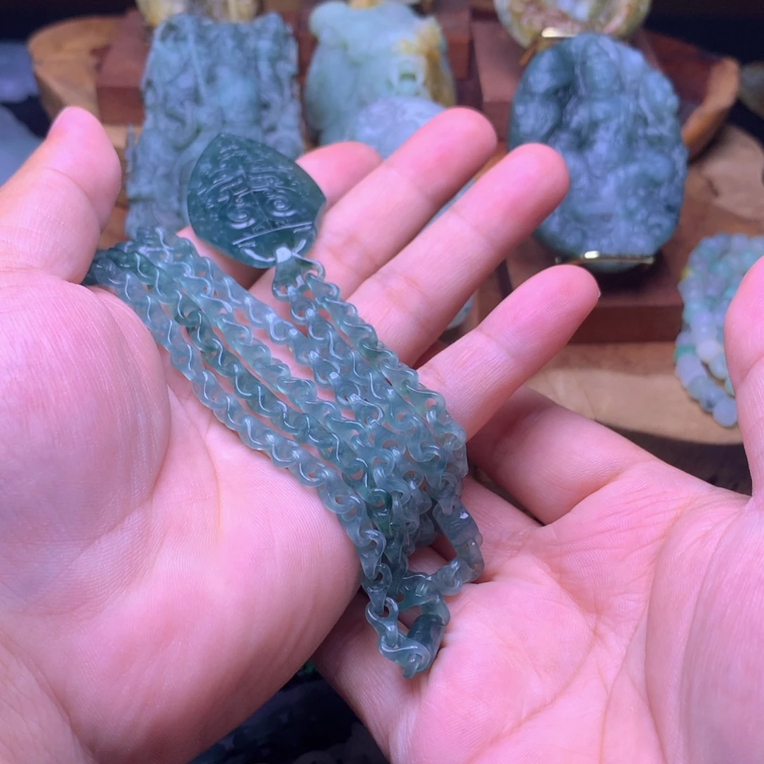 用***7定制翡翠未镶嵌翡翠