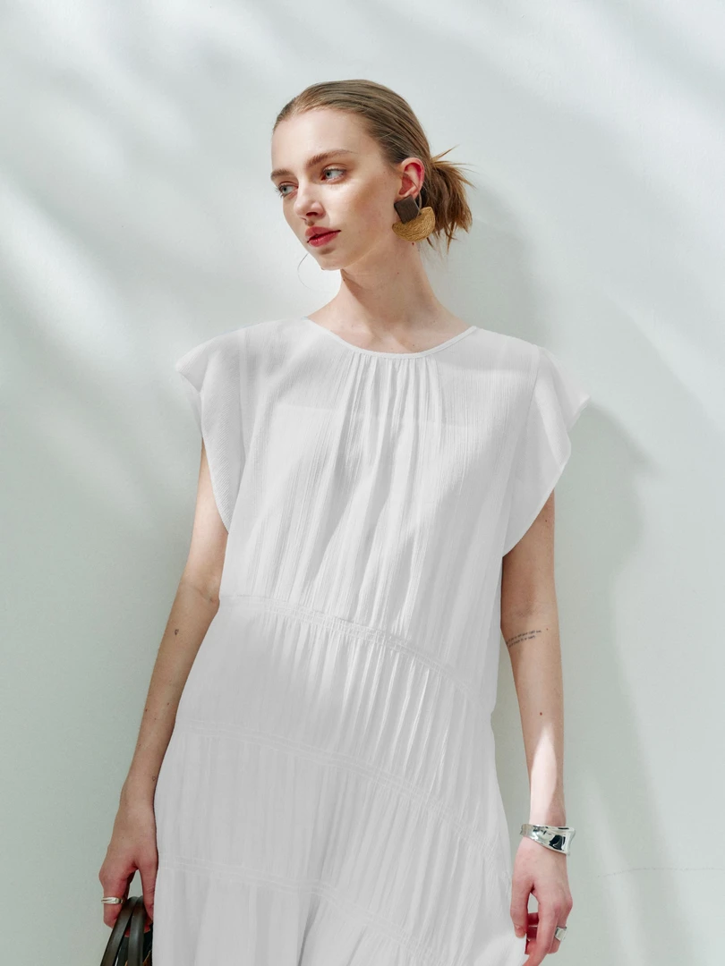 Sue.m白月光空气感轻盈飘逸仙气褶皱连衣裙