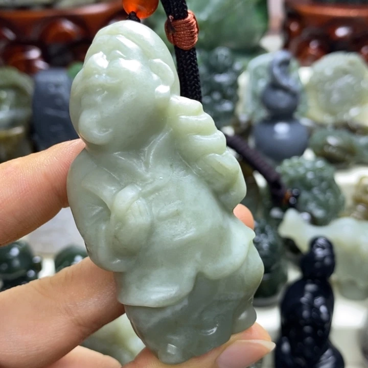 和田玉未镶嵌颈饰