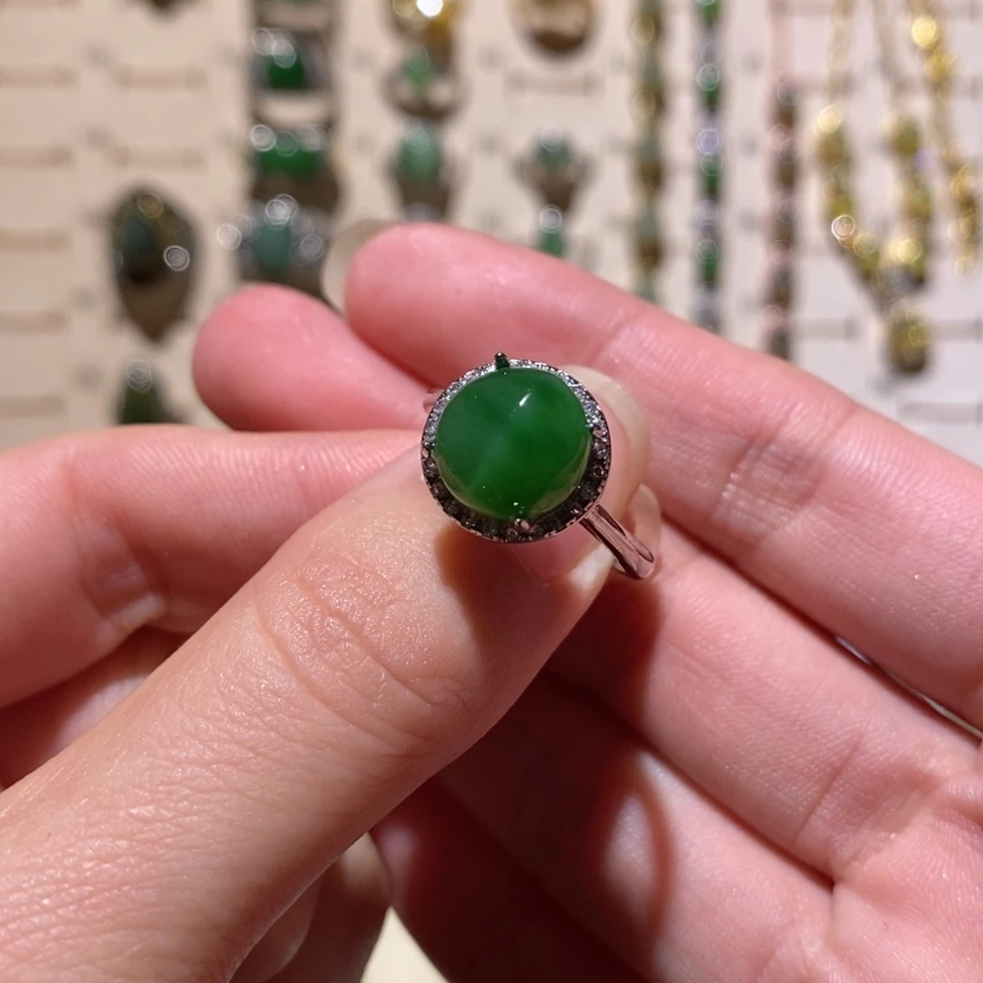 和田玉未镶嵌戒指