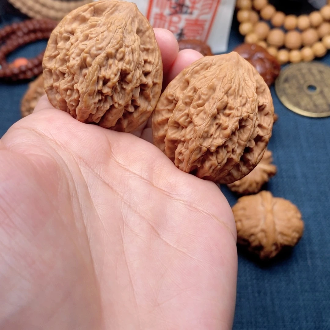 桃核吊坠汉高虎头39