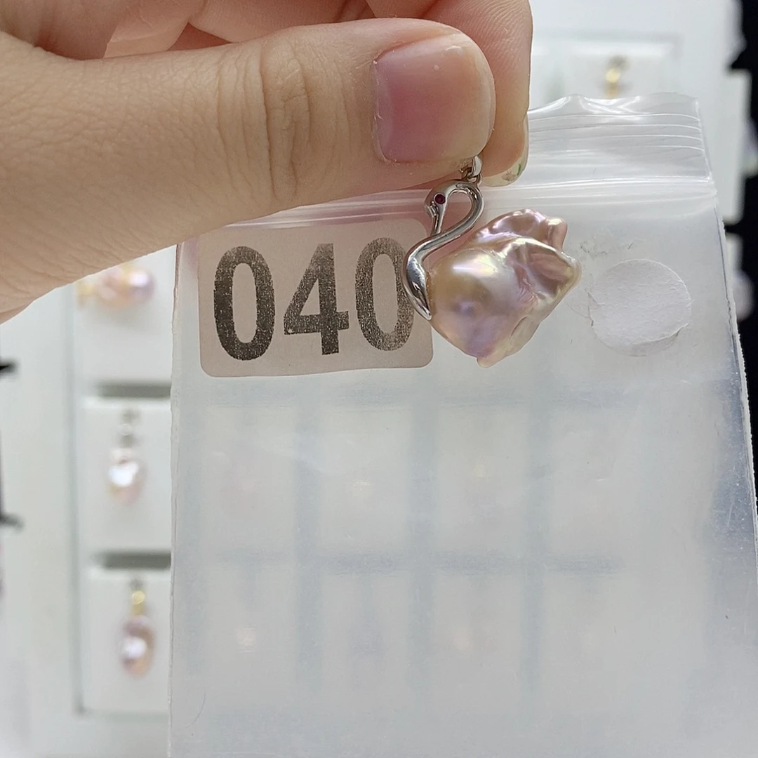 淡水珍珠合金颈饰