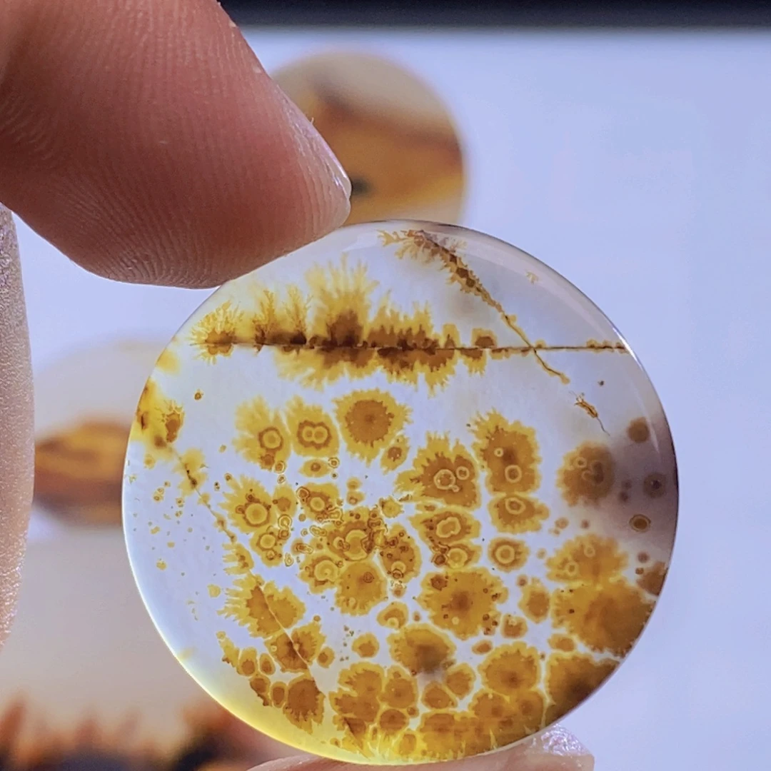 玛瑙/玉髓未镶嵌吊坠(不含链)76