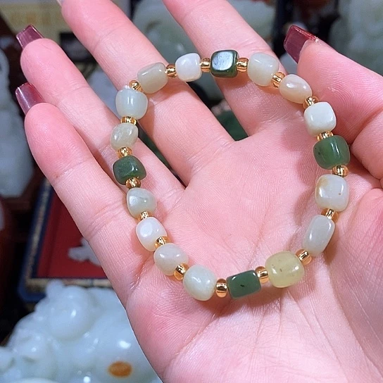 和田玉挂件未镶嵌瑜*人