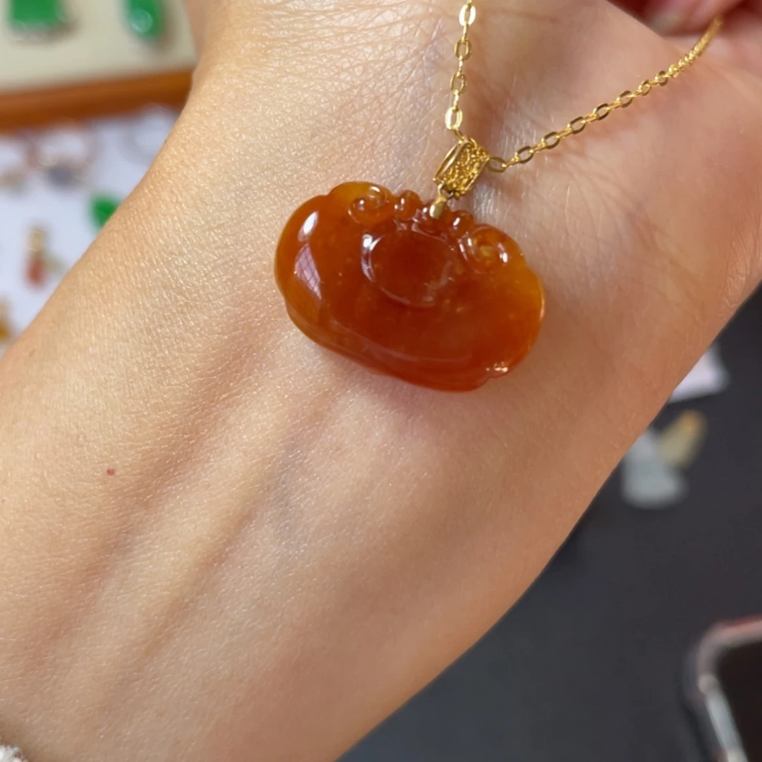 【闪购商品】翡翠吊坠(不含链)18K金镶嵌