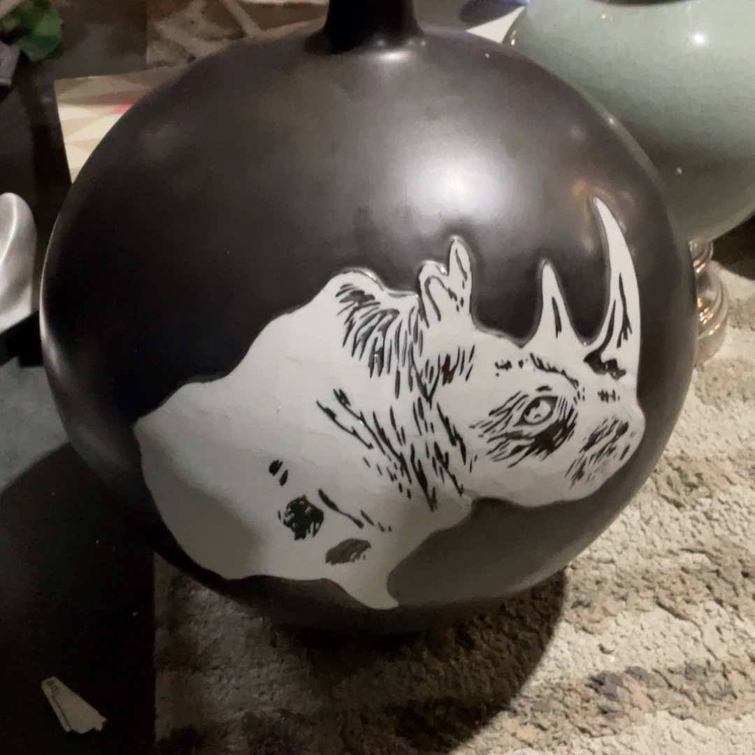 陶瓷花瓶，家居摆件