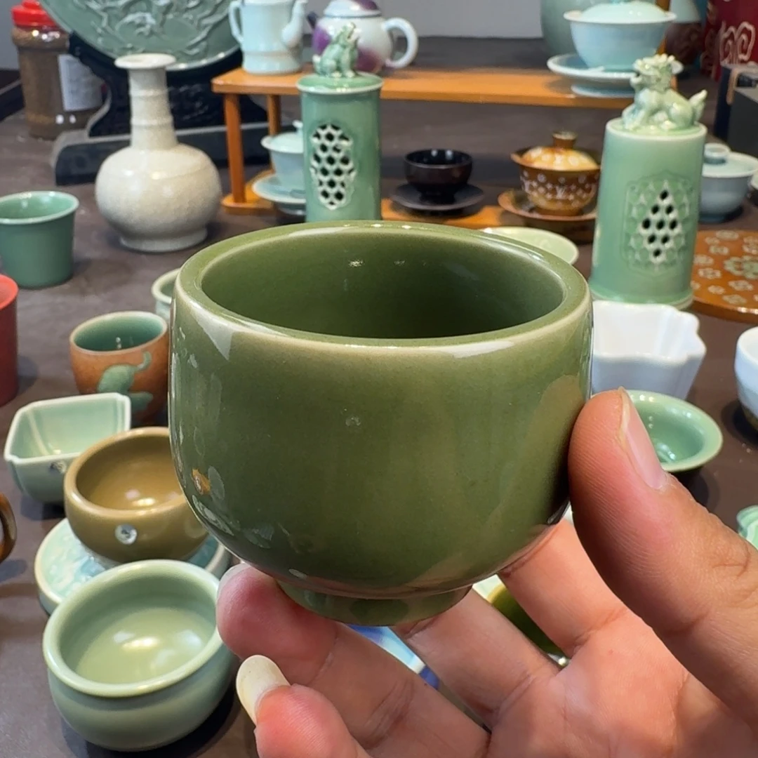 龙泉青瓷茶具微瑕