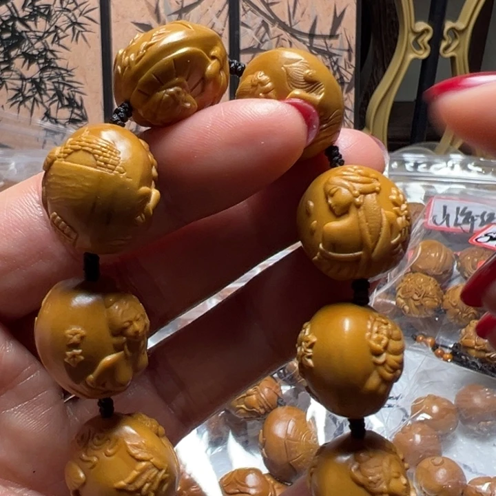 手串/手链橄榄核雨****美女