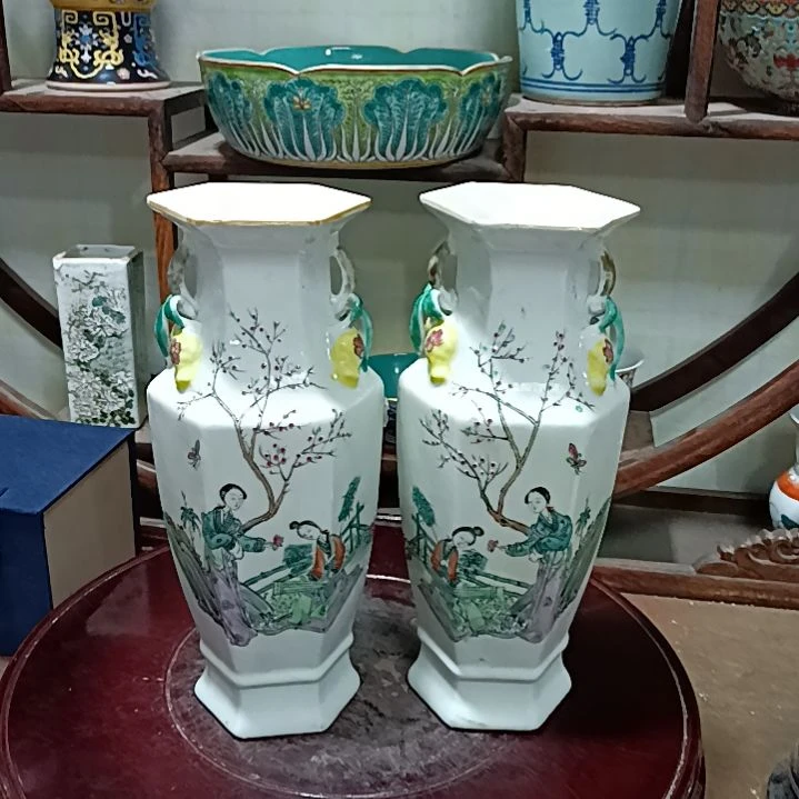 摆件品****6粉彩手绘人物赏瓶一对