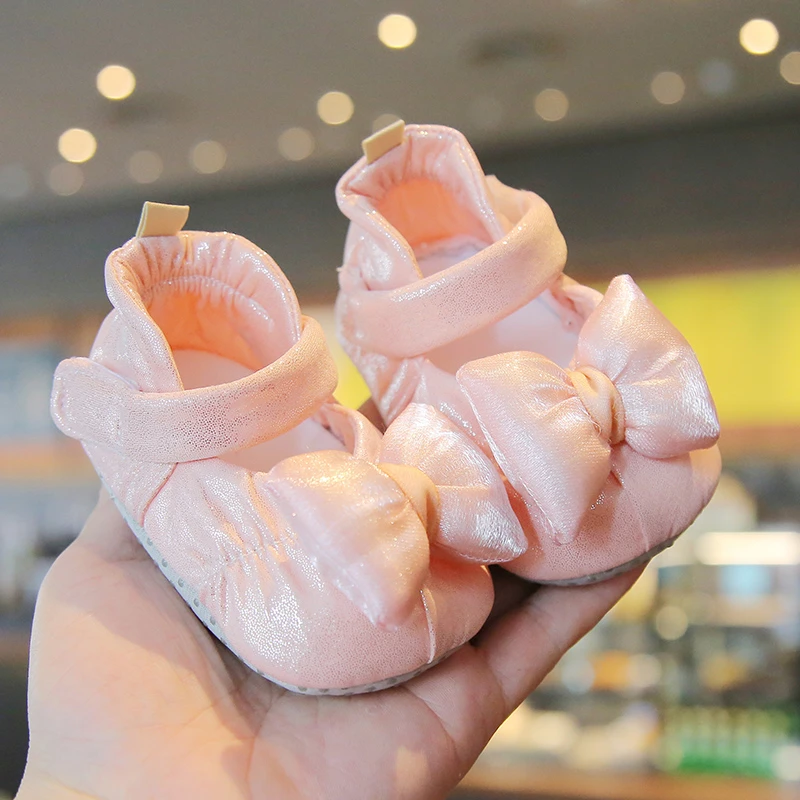 婴儿鞋子软底防滑春季新款学步鞋0-1岁男女宝宝学步软底鞋12