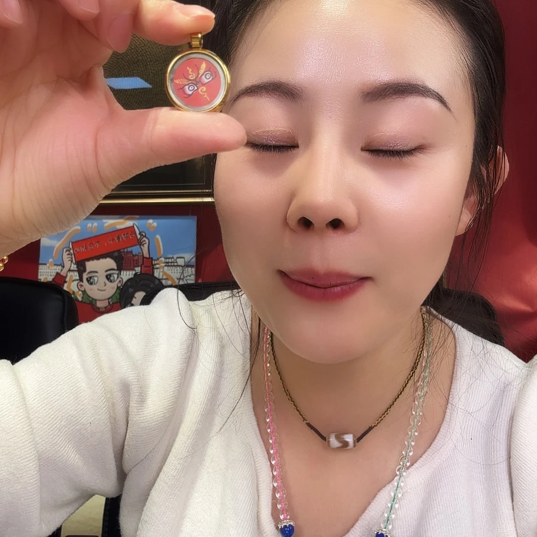 装裱画?****G新年礼物一个