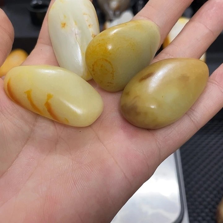 ℒ***㤅和田玉（糖玉）未镶嵌挂件