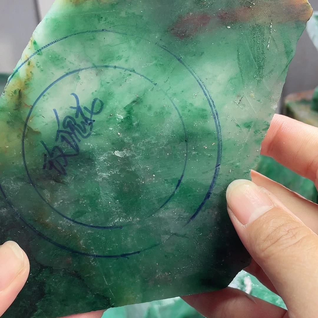 杨***霞定制石英质玉（非洲翠）