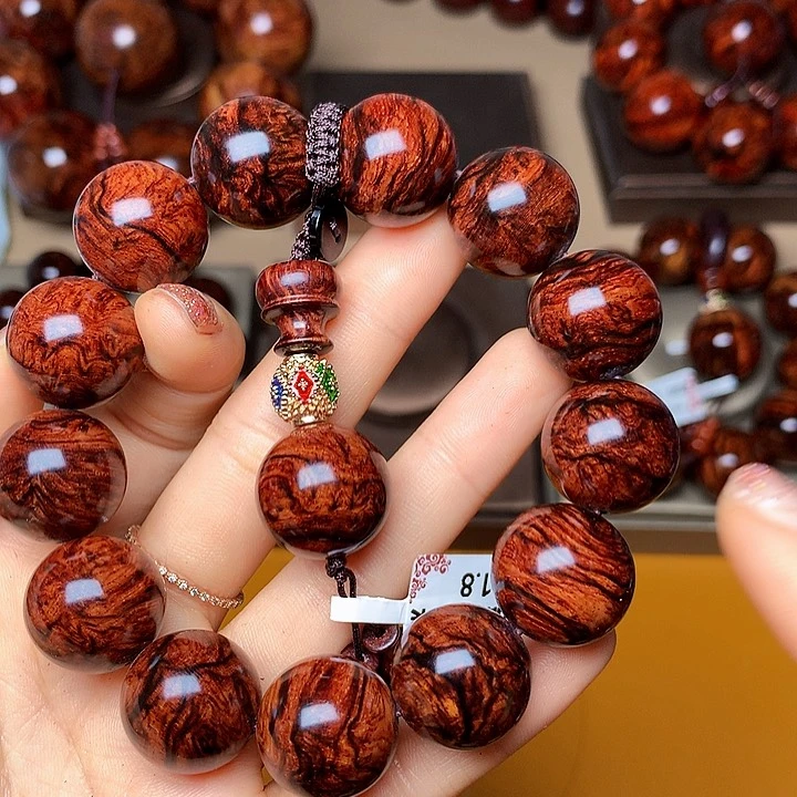 花梨木类手串/手链风化土埋料瘤疤老料高货1.8