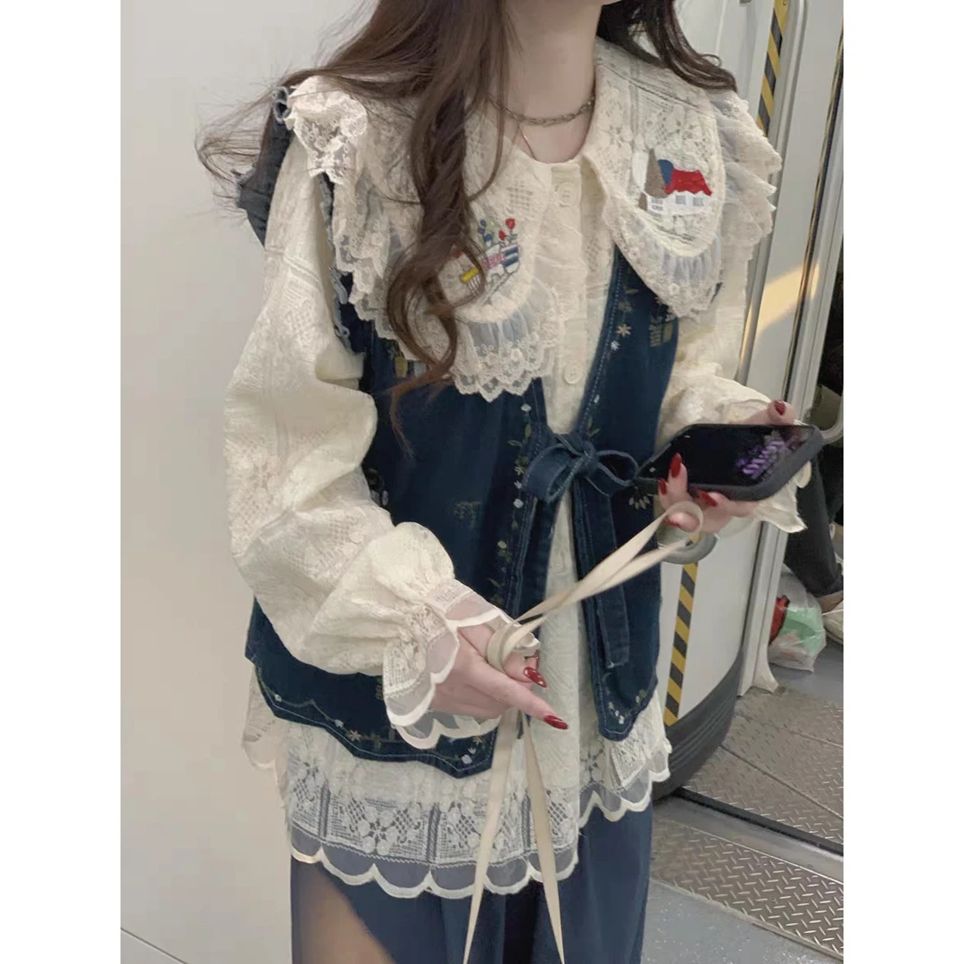 早秋穿搭一整套2025新款减龄时尚娃娃领上衣外穿马甲休闲裤三件套