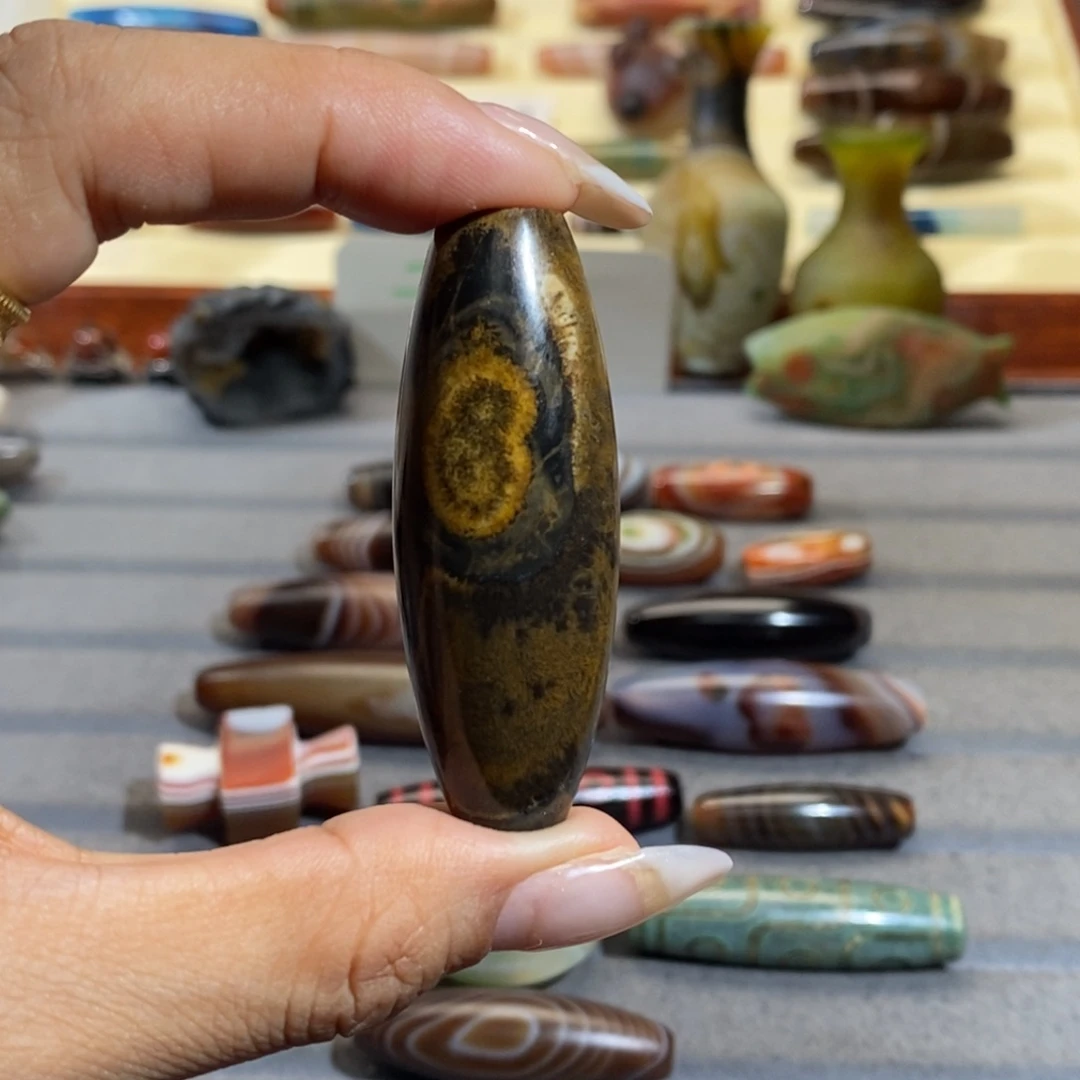 喵***玛瑙/玉髓颈饰合金