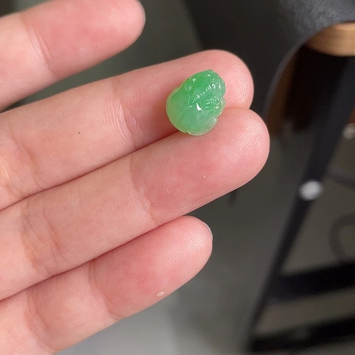 翡翠未镶嵌颈饰缅甸天然a货翡翠貔貅吊坠裸石